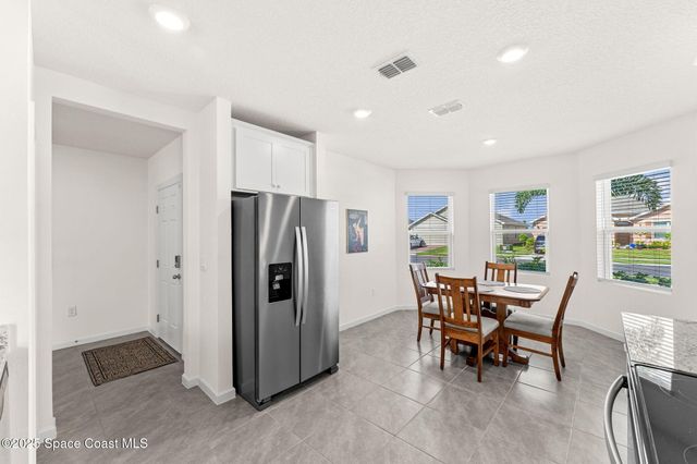 1076 Dugan Circle SE, Palm Bay, FL 32909