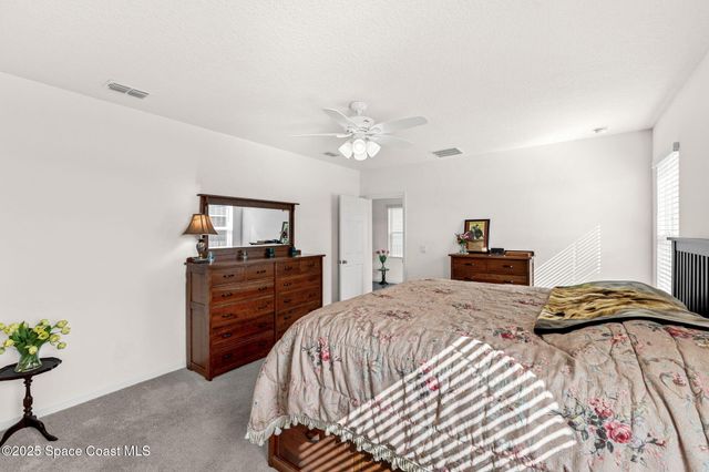 1076 Dugan Circle SE, Palm Bay, FL 32909