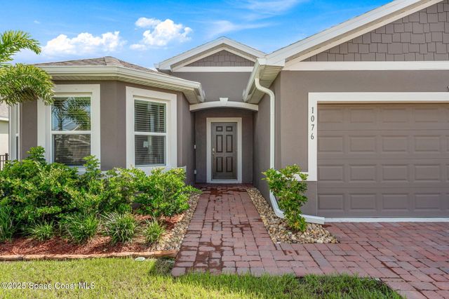 1076 Dugan Circle SE, Palm Bay, FL 32909