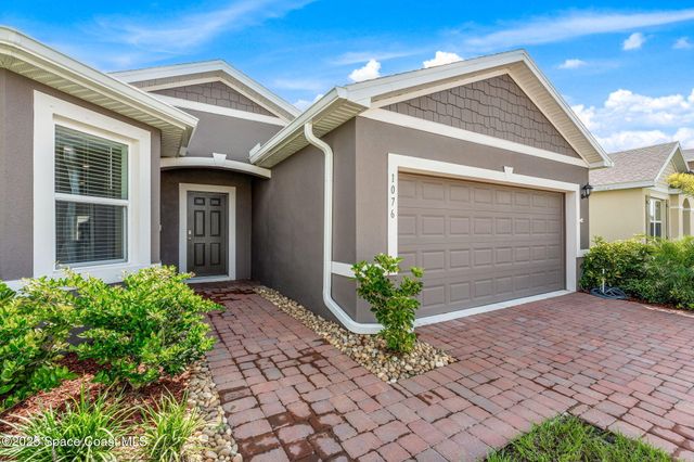 1076 Dugan Circle SE, Palm Bay, FL 32909