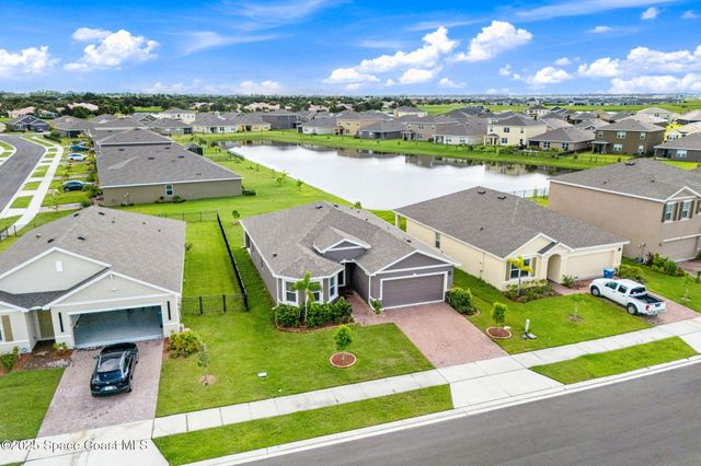 1076 Dugan Circle SE, Palm Bay, FL 32909