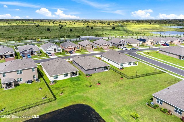 1076 Dugan Circle SE, Palm Bay, FL 32909