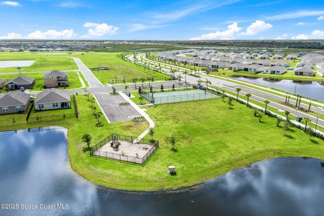 1076 Dugan Circle SE, Palm Bay, FL 32909