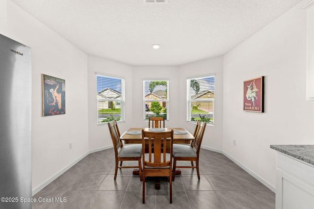 1076 Dugan Circle SE, Palm Bay, FL 32909