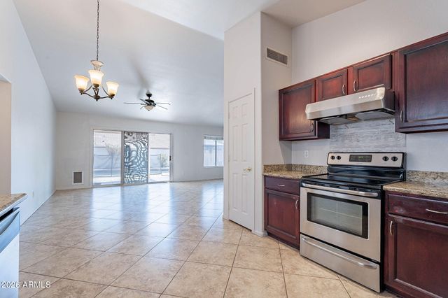 5463 W Geronimo Street, Chandler, AZ 85226