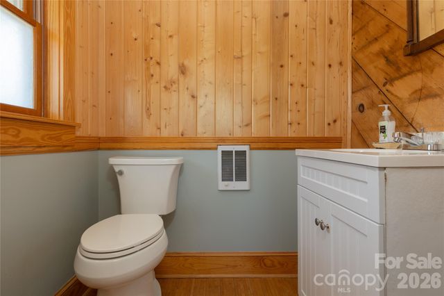 15 Walton Street, Asheville, NC 28801