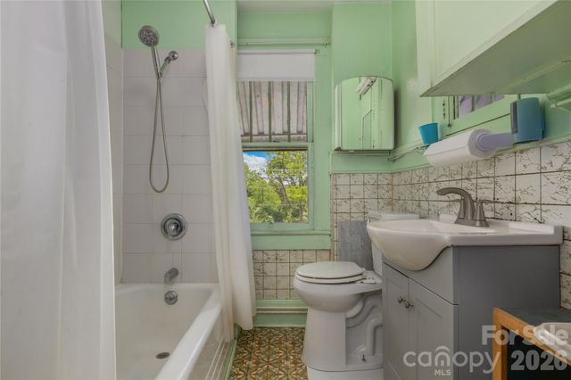 15 Walton Street, Asheville, NC 28801