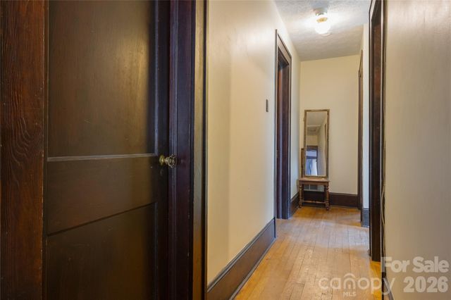 15 Walton Street, Asheville, NC 28801