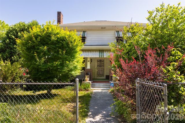 15 Walton Street, Asheville, NC 28801