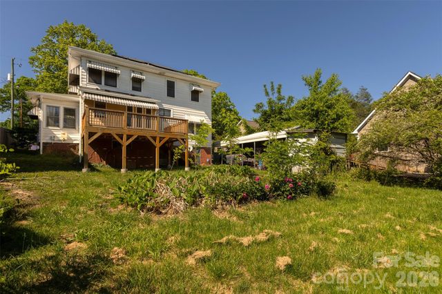 15 Walton Street, Asheville, NC 28801