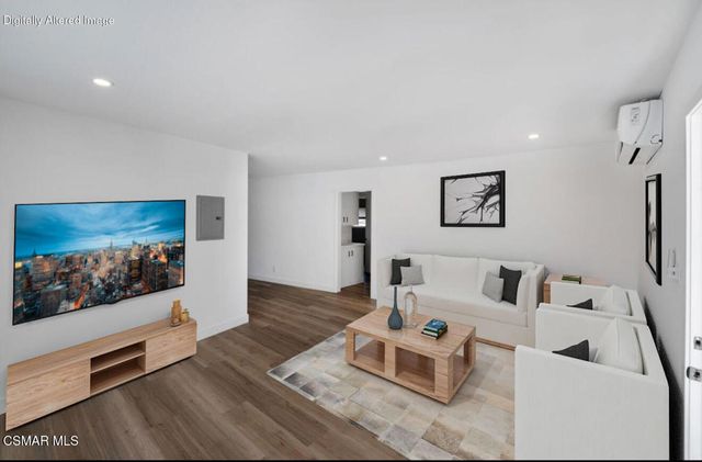 399 Erbes Road 3, Thousand Oaks, CA 91362