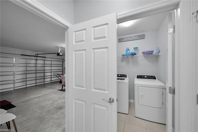 2620 SW 3rd PL, Cape Coral, FL 33914