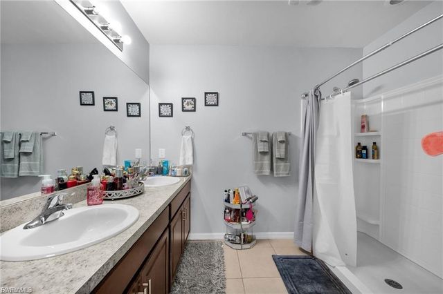 2620 SW 3rd PL, Cape Coral, FL 33914