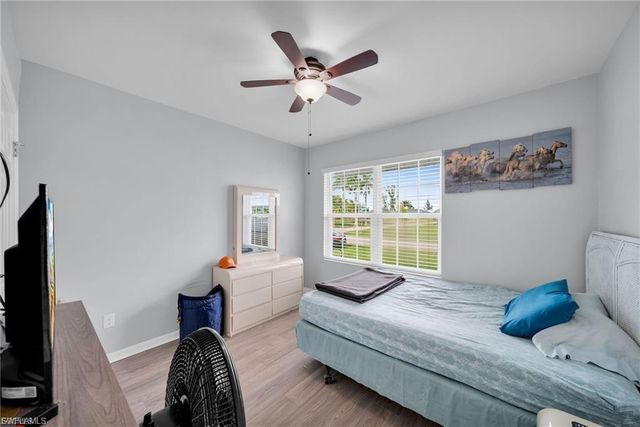 2620 SW 3rd PL, Cape Coral, FL 33914