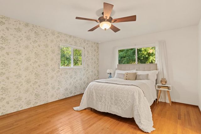 9842 Valley Pines Dr, Folsom, CA 95630