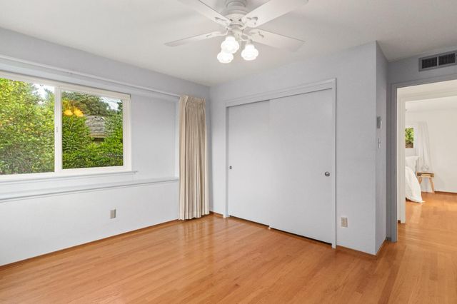 9842 Valley Pines Dr, Folsom, CA 95630