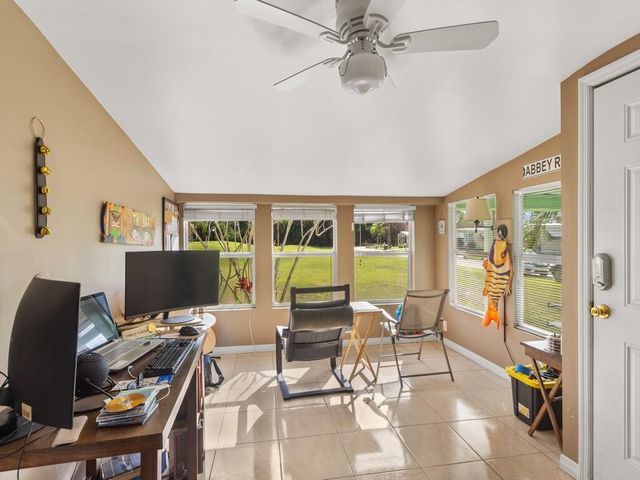 68 W Caribbean, Port St. Lucie, Port St Lucie, FL 34952