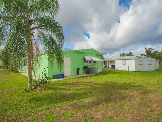 68 W Caribbean, Port St. Lucie, Port St Lucie, FL 34952