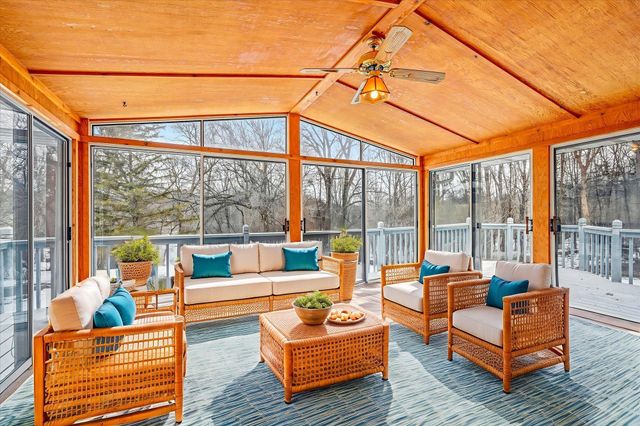 31005 Elm Street, Lindstrom, MN 55045