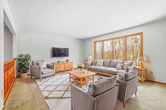 31005 Elm Street, Lindstrom, MN 55045