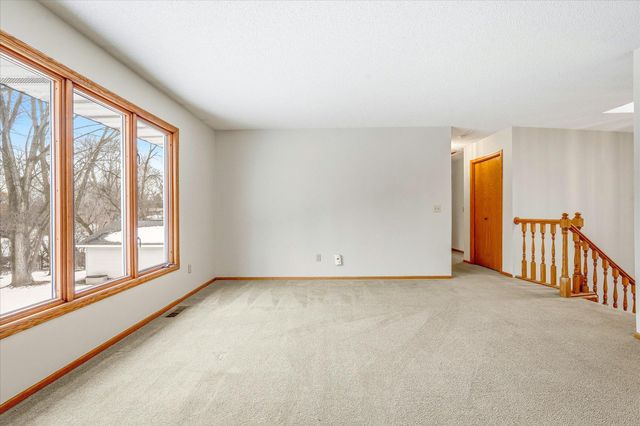 31005 Elm Street, Lindstrom, MN 55045