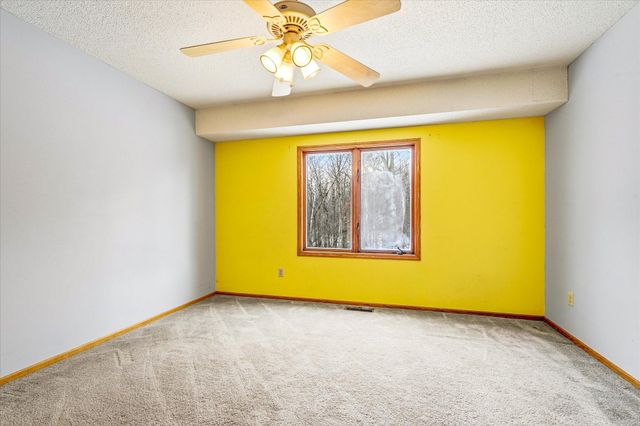 31005 Elm Street, Lindstrom, MN 55045