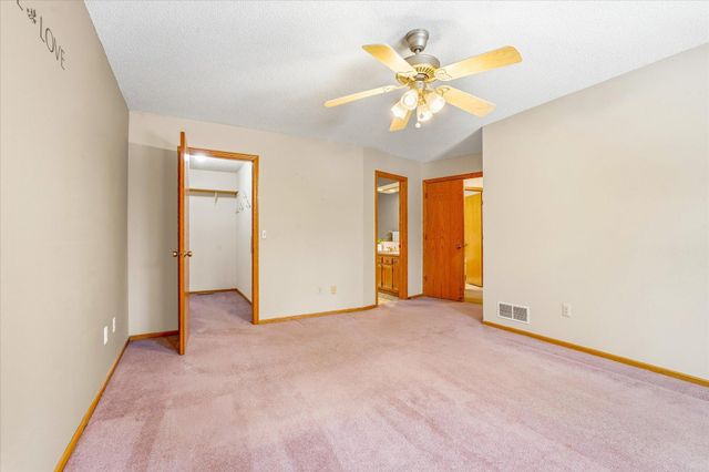 31005 Elm Street, Lindstrom, MN 55045