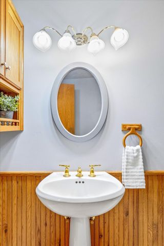 31005 Elm Street, Lindstrom, MN 55045