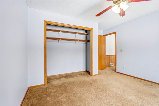 31005 Elm Street, Lindstrom, MN 55045