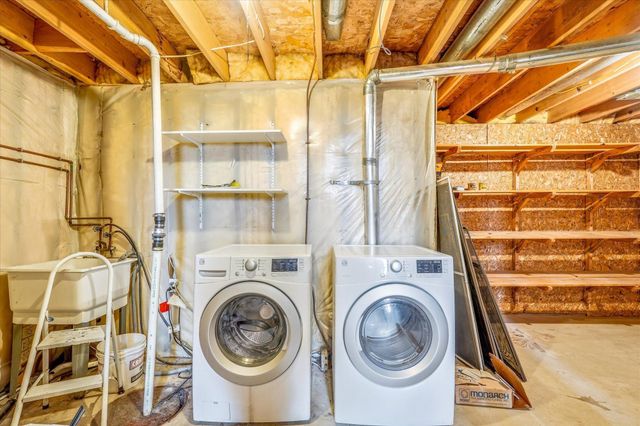 31005 Elm Street, Lindstrom, MN 55045