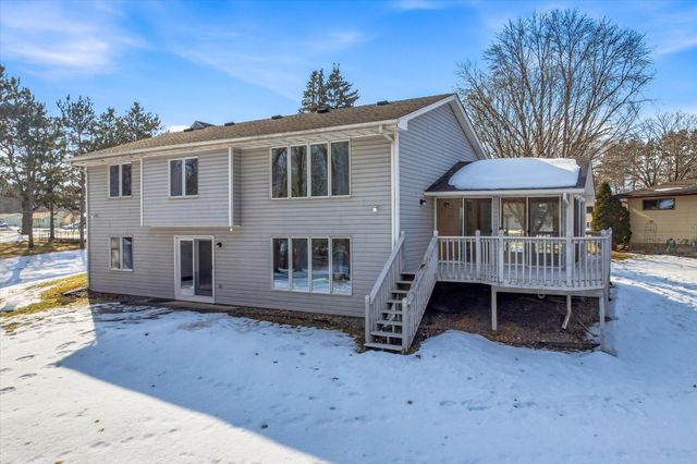 31005 Elm Street, Lindstrom, MN 55045