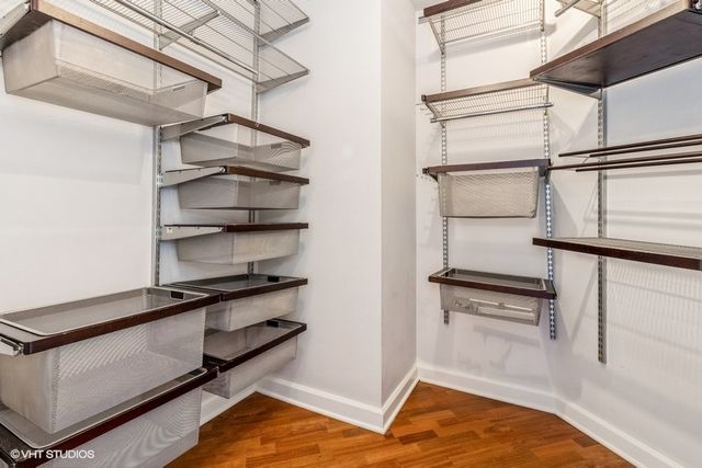 420 E Waterside Drive 2214, Chicago, IL 60601