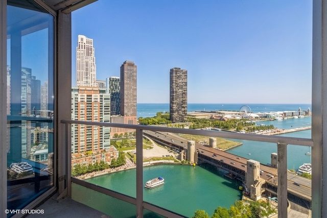 420 E Waterside Drive 2214, Chicago, IL 60601