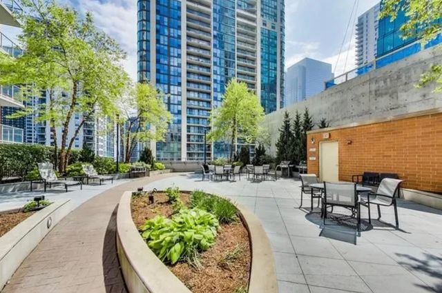 420 E Waterside Drive 2214, Chicago, IL 60601