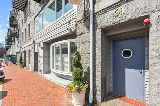 51 Commercial Wharf 5, Boston, MA 02110