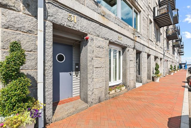 51 Commercial Wharf 5, Boston, MA 02110