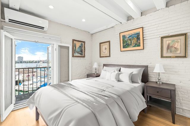 51 Commercial Wharf 5, Boston, MA 02110