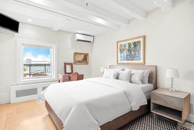 51 Commercial Wharf 5, Boston, MA 02110