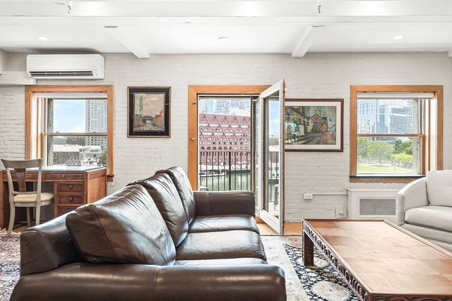 51 Commercial Wharf 5, Boston, MA 02110