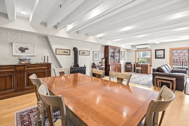 51 Commercial Wharf 5, Boston, MA 02110