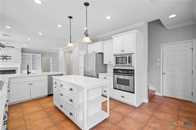 26 Cotswold Lane, Victoria, TX 77904