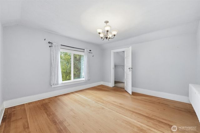 1215 S 10th Street, Mount Vernon, WA 98274