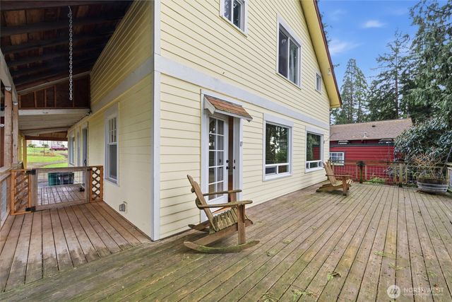 1215 S 10th Street, Mount Vernon, WA 98274