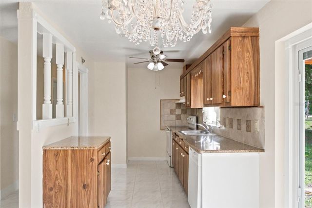 213 S 3RD STREET, Lake Mary, FL 32746