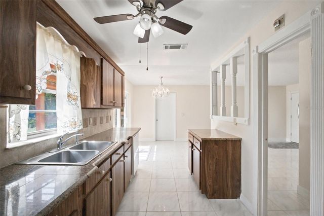 213 S 3RD STREET, Lake Mary, FL 32746