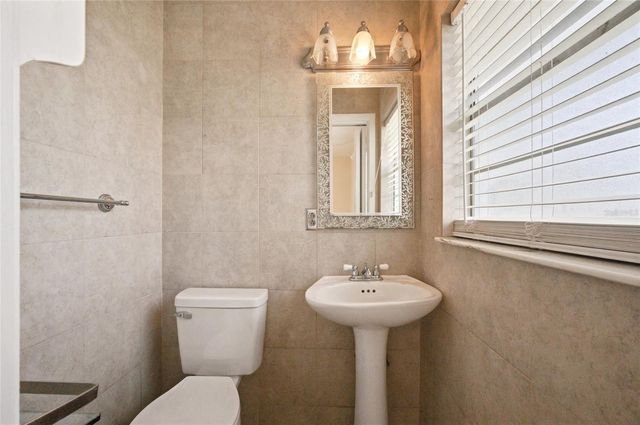 213 S 3RD STREET, Lake Mary, FL 32746
