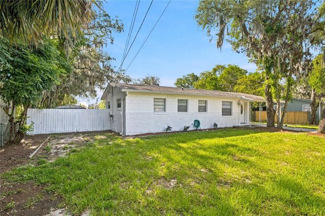 213 S 3RD STREET, Lake Mary, FL 32746