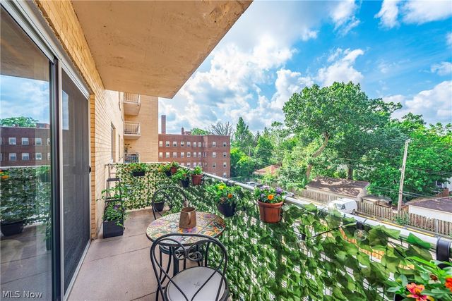 10301 Lake Avenue 420, Cleveland, OH 44102