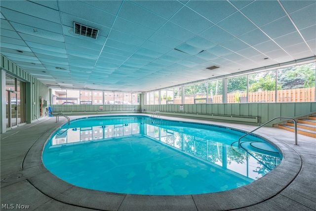 10301 Lake Avenue 420, Cleveland, OH 44102