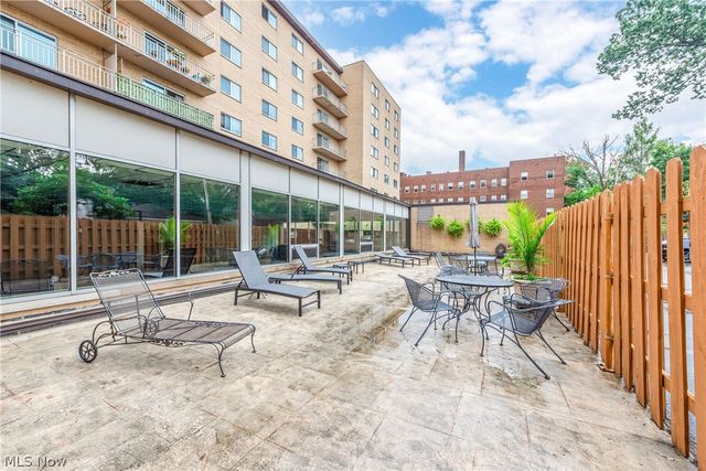 10301 Lake Avenue 420, Cleveland, OH 44102